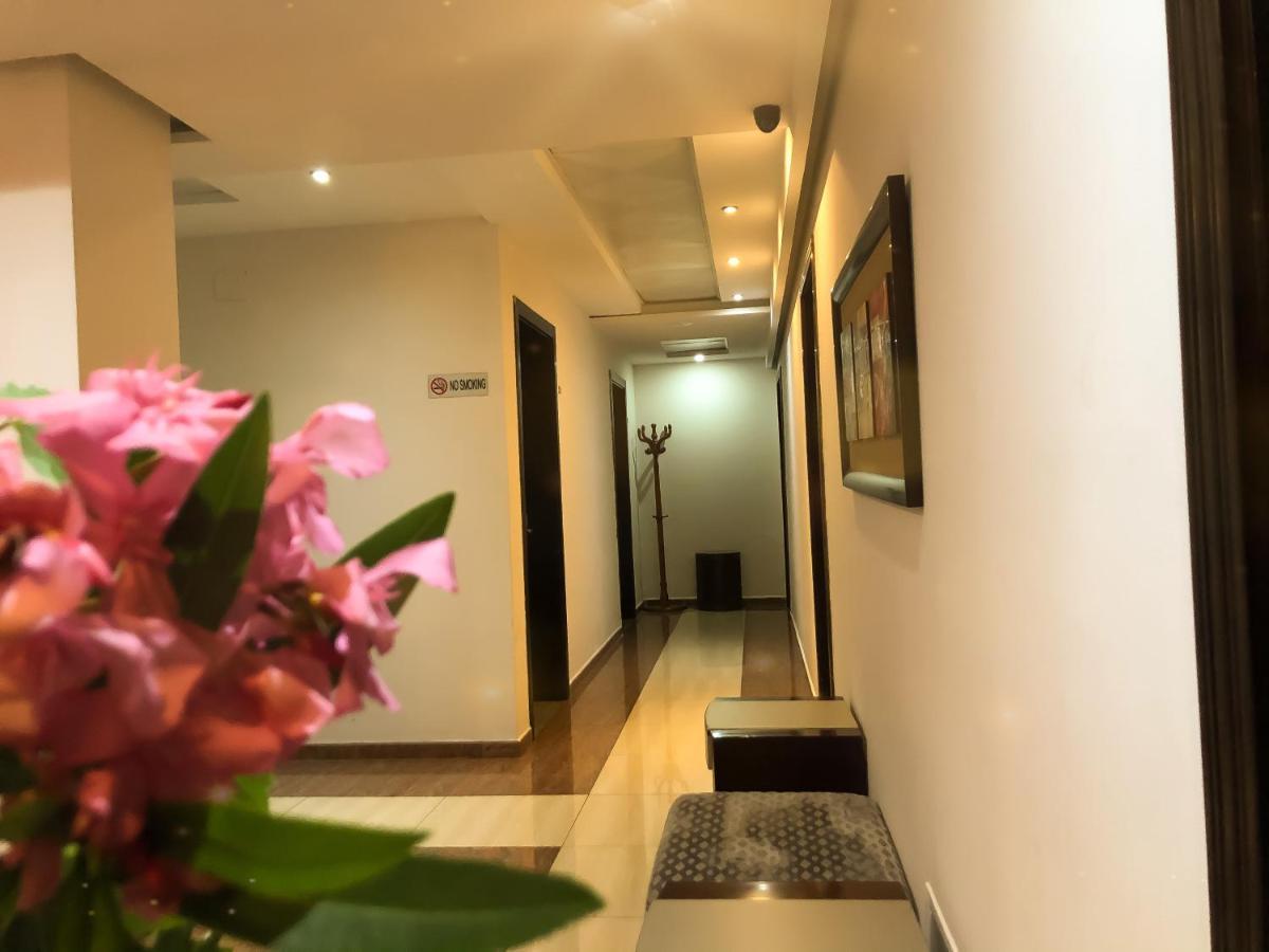 Hotel Arifi Shkoder Exterior photo