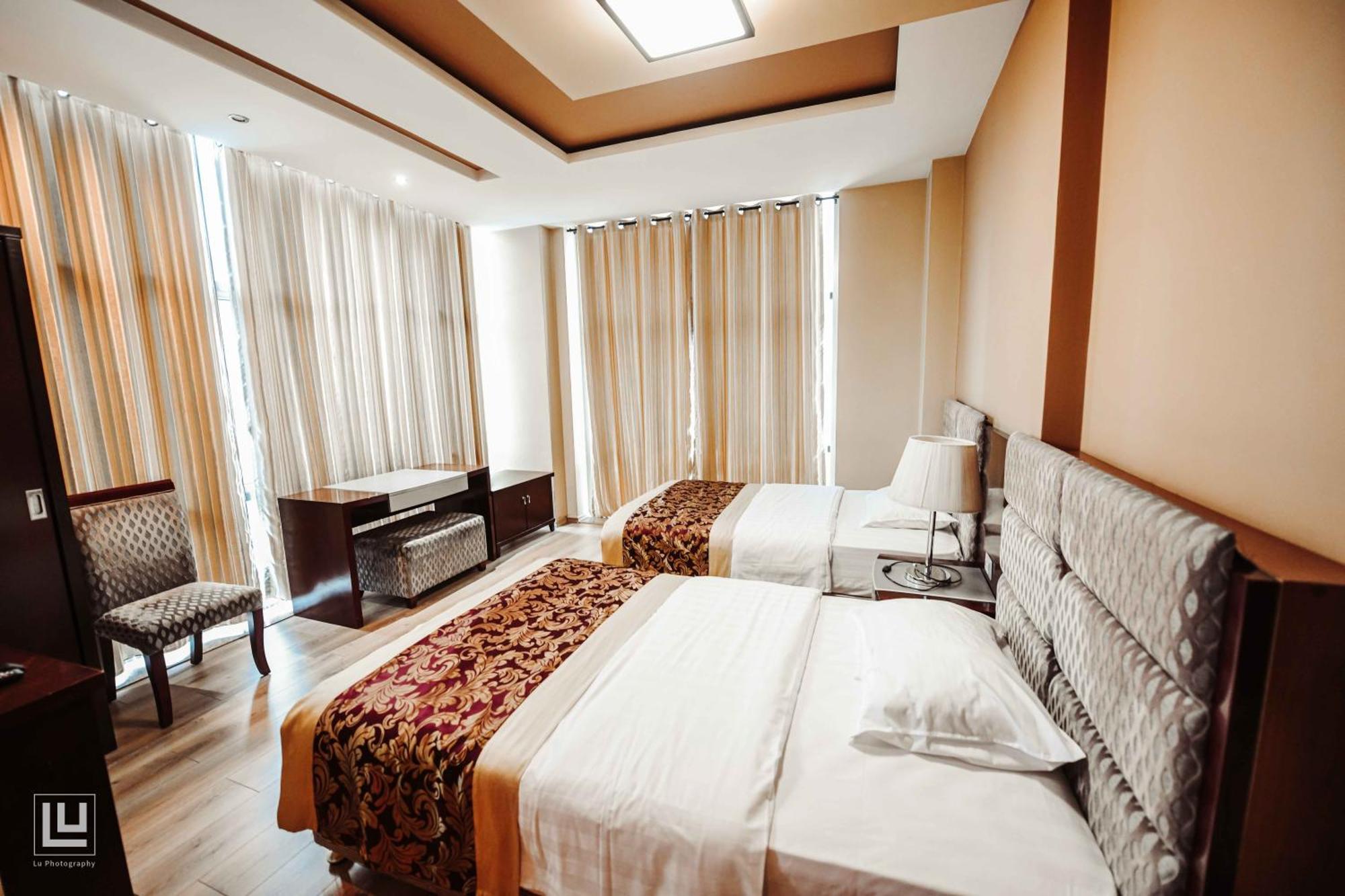 Hotel Arifi Shkoder Exterior photo