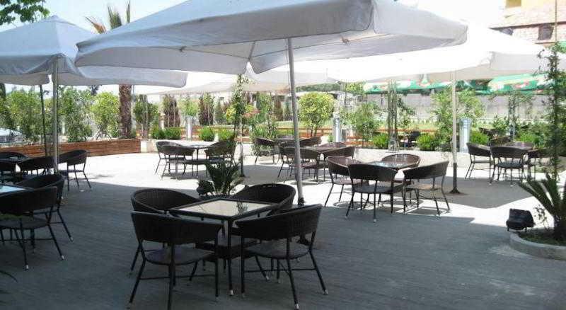 Hotel Arifi Shkoder Exterior photo